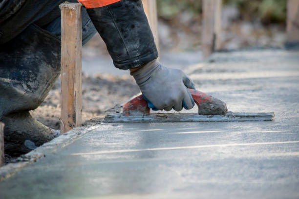 Best Concrete Sidewalk Installation in De Soto, KS